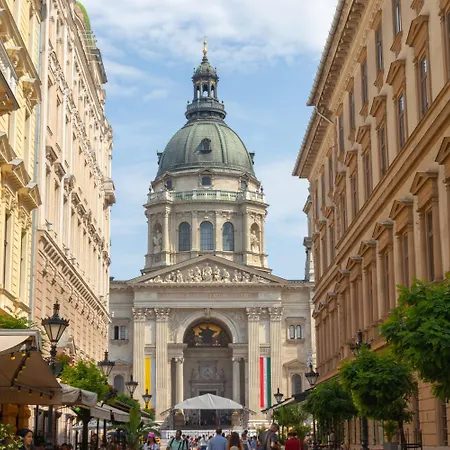 Fusion In Downtown Budapešť