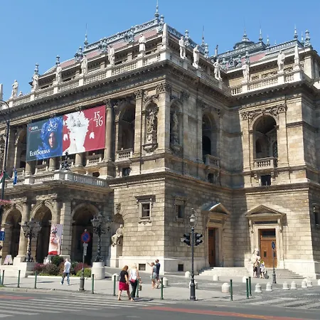 Fusion In Downtown * Budapest