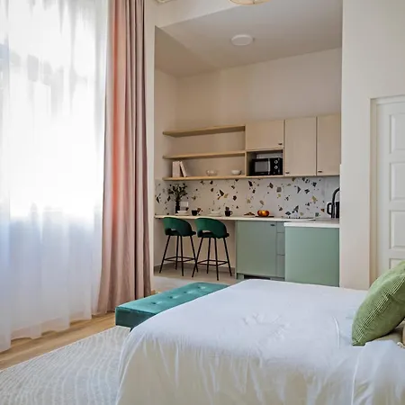 Apartment Fusion In Downtown