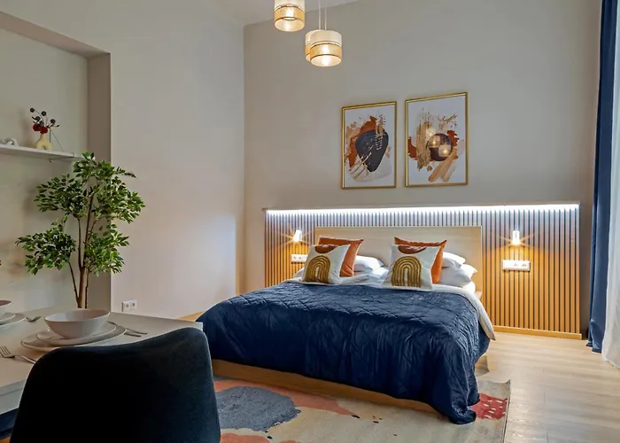 Fusion In Downtown Budapesta